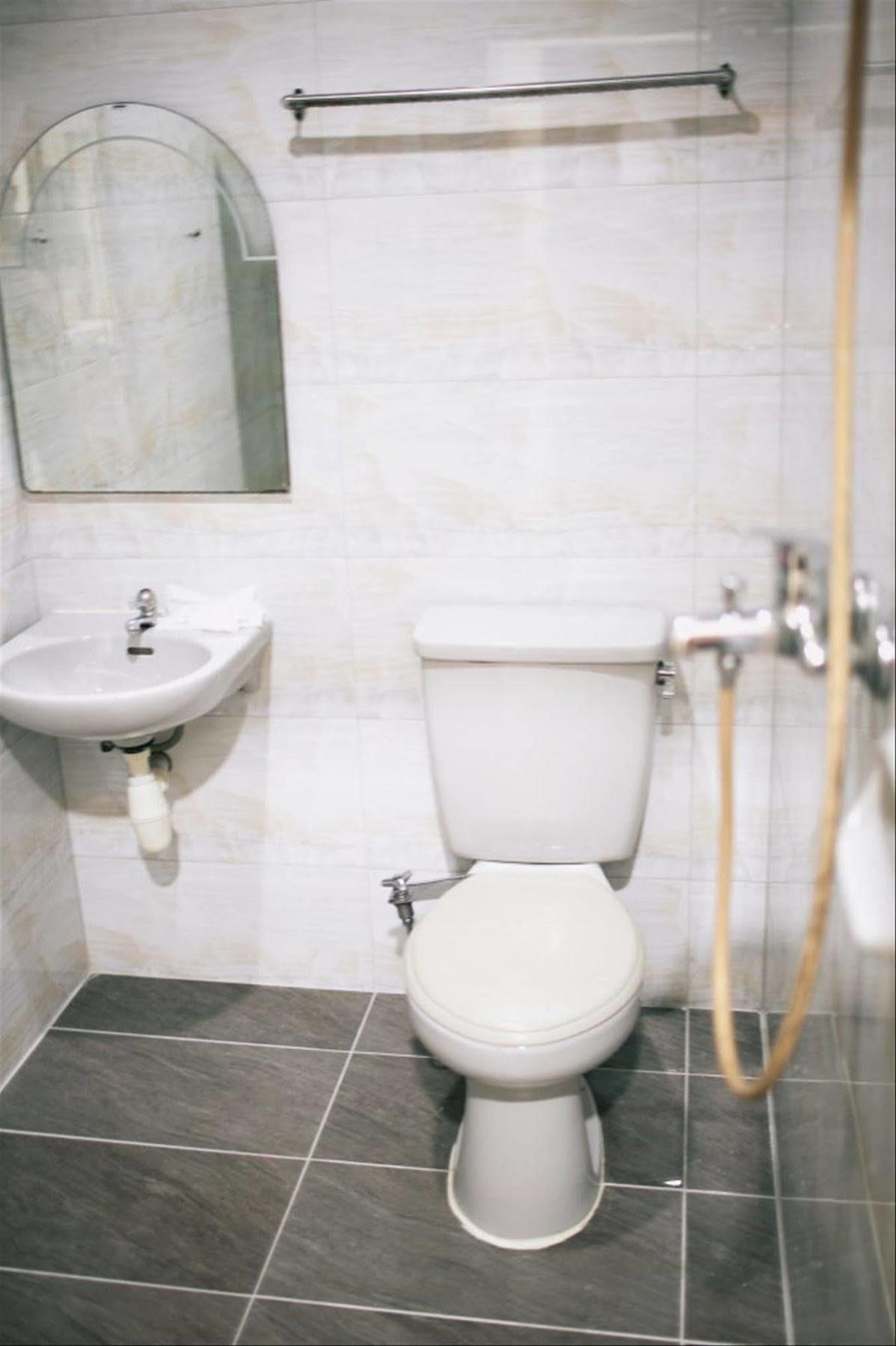 Hotel Gloris Batam Екстериор снимка